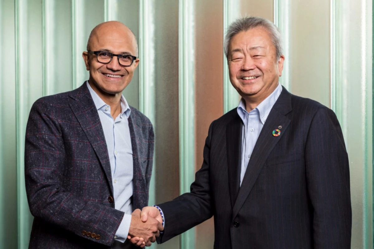 Satya Nadella and Jun Sawada