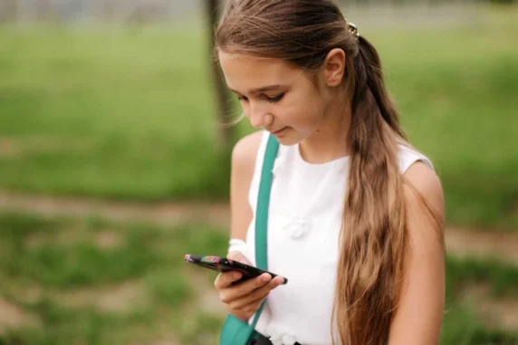 Child with phone