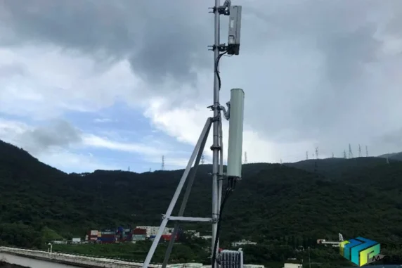 5G Super Uplink Downlink CA site
