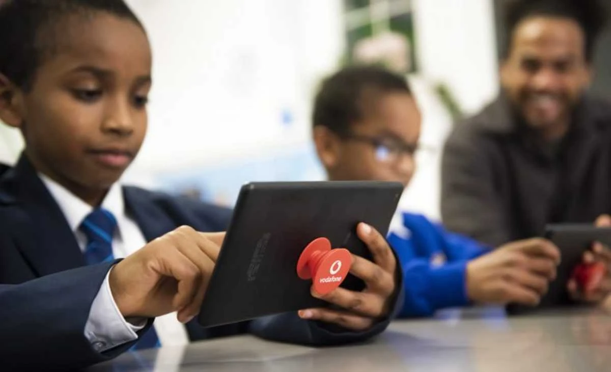 Vodafone schools.connected