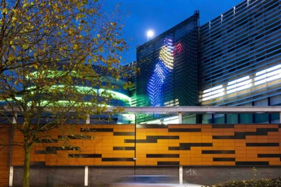 Vodafone 5G Lights Bristol