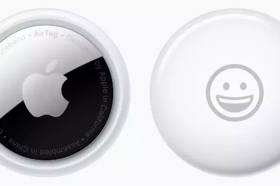Apple AirTag Front and Back