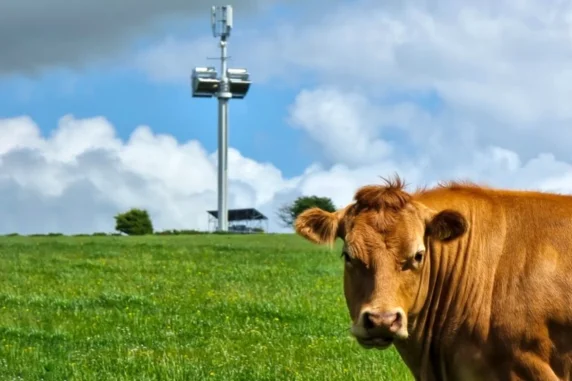 Vodafone Self Powered Mast