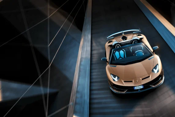 Lamborghini Epic Road Trip NFT