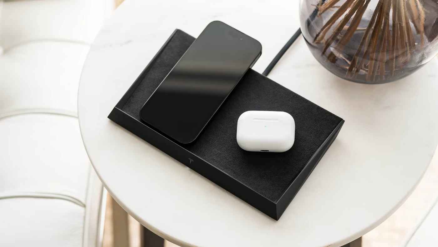 Tesla Wireless Charger