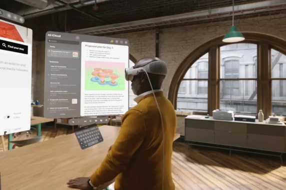 Apple Vision Pro Multitasking